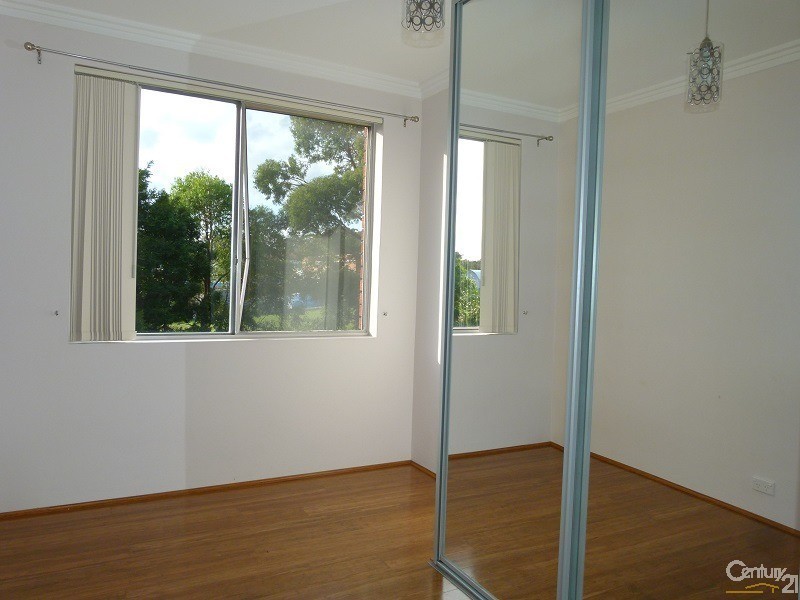 23/15 Grace Campbell Crescent, Hillsdale NSW 2036