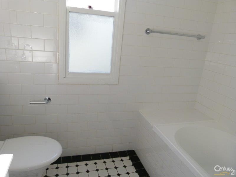 61 Denison Street, Bondi Junction NSW 2022