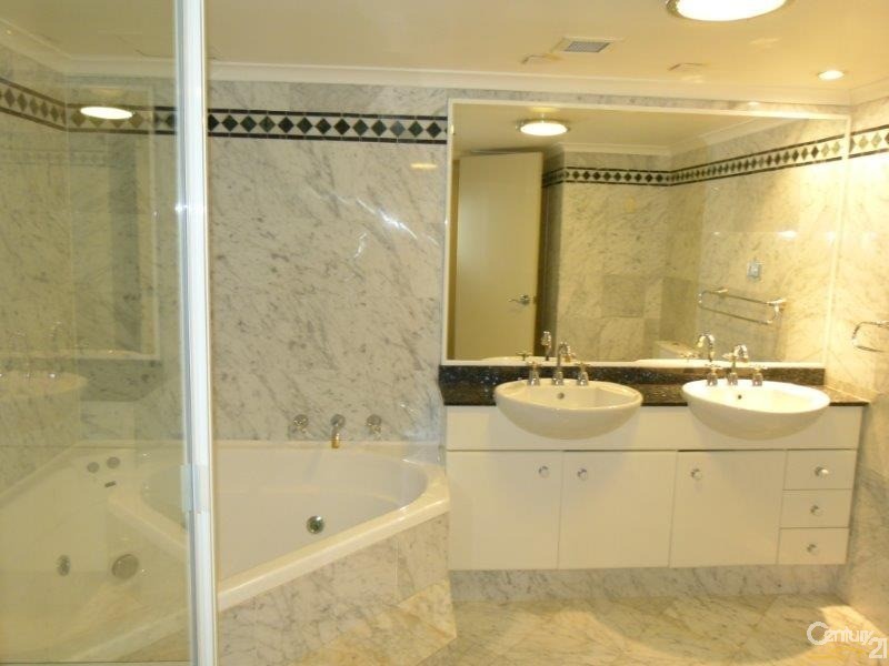 97/2A  Hollywood Avenue, Bondi Junction NSW 2022