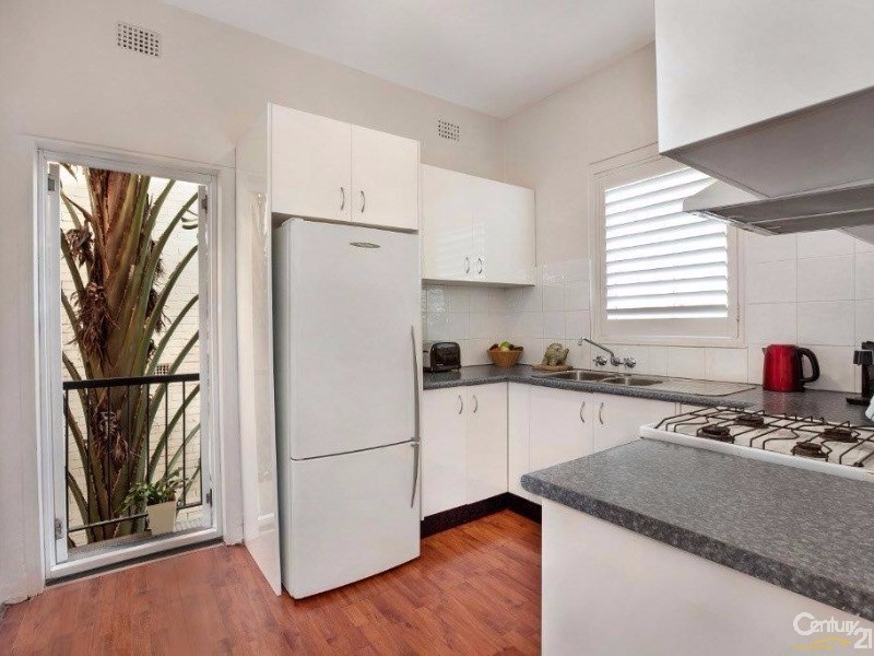 3/61 Fletcher Street, Bondi NSW 2026