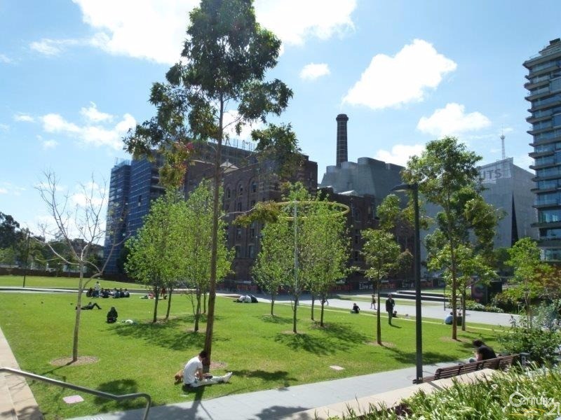 1004/18 Park Lane, Chippendale NSW 2008