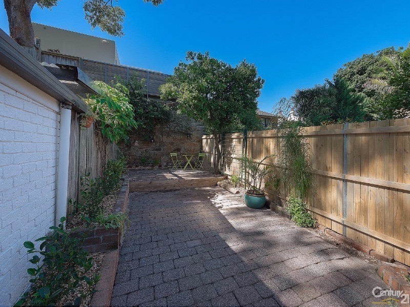 62 St James Road, Bondi Junction NSW 2022