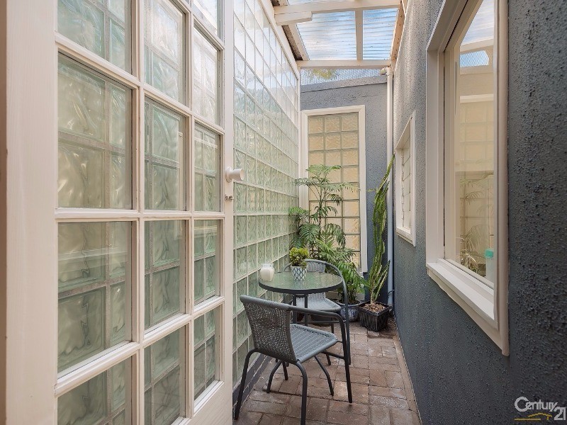 62 St James Road, Bondi Junction NSW 2022