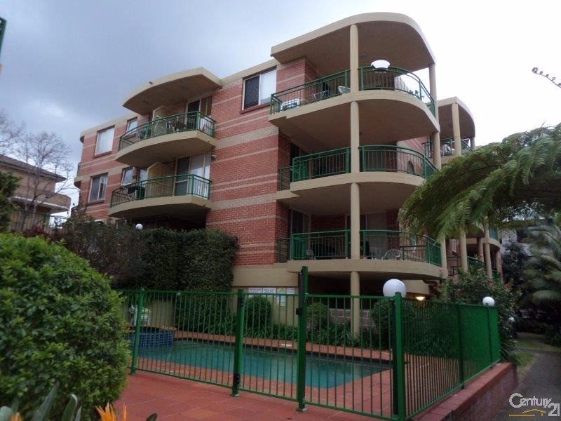 B9/90 Mount Street, Coogee NSW 2034