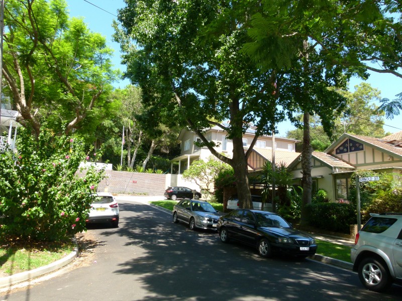 9 Arnold Street, Queens Park NSW 2022