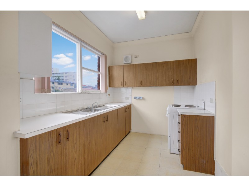 4/91 Fletcher Street, Tamarama NSW 2026