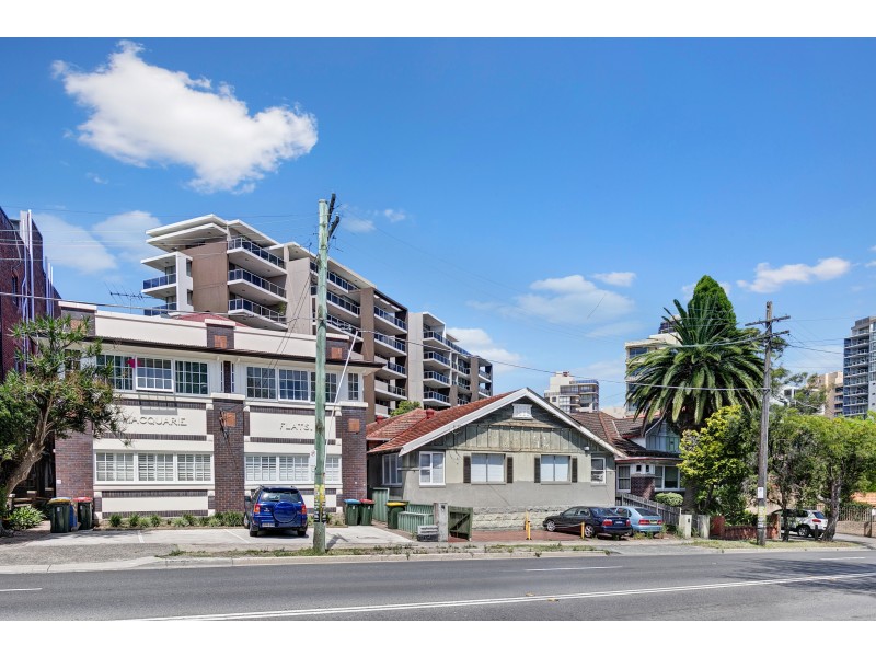 13 Bondi Road, Bondi Junction NSW 2022