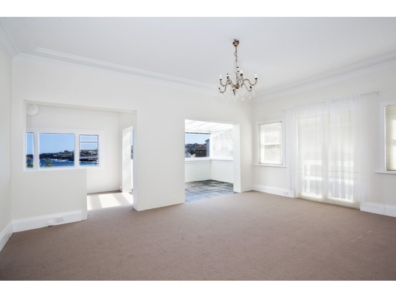 2/24 Dellview Street, Tamarama NSW 2026