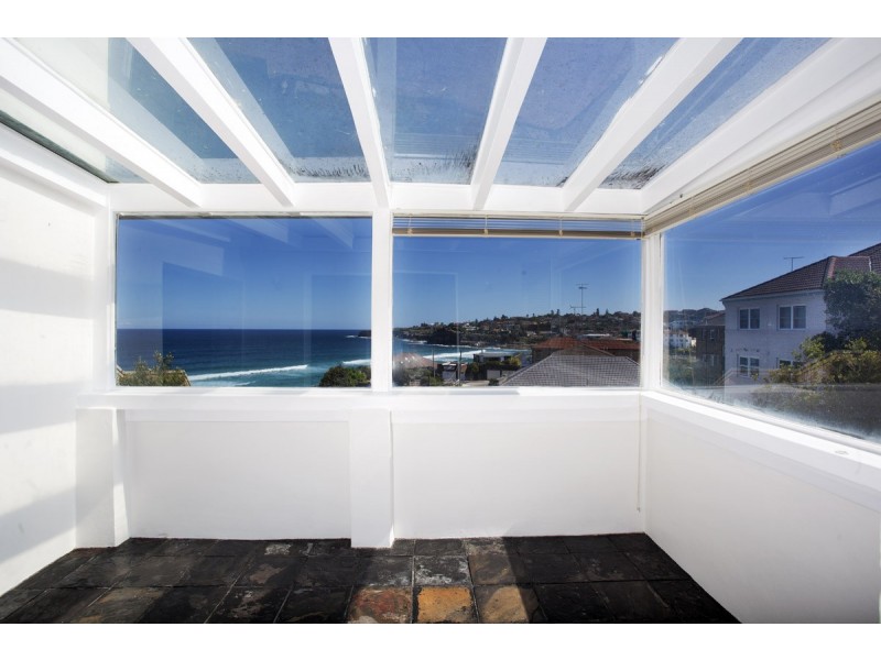 2/24 Dellview Street, Tamarama NSW 2026