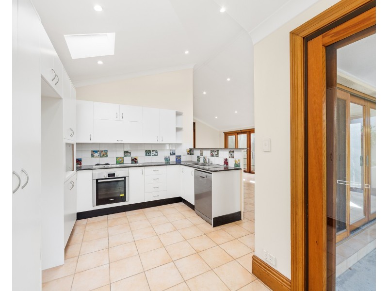 166 Newland Street, Queens Park NSW 2022