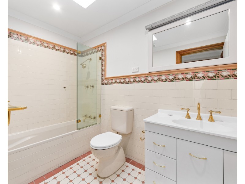 166 Newland Street, Queens Park NSW 2022