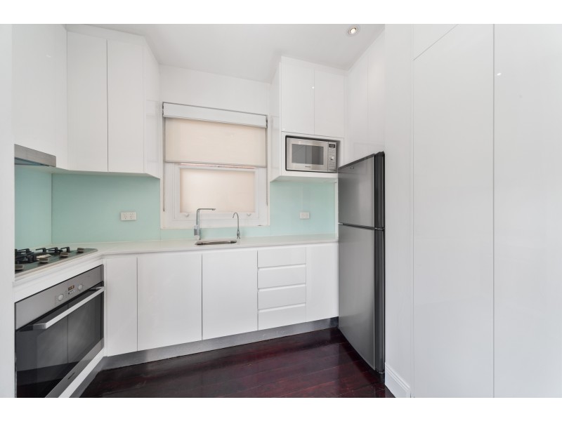 2/109 New South Head Rd, Edgecliff NSW 2027