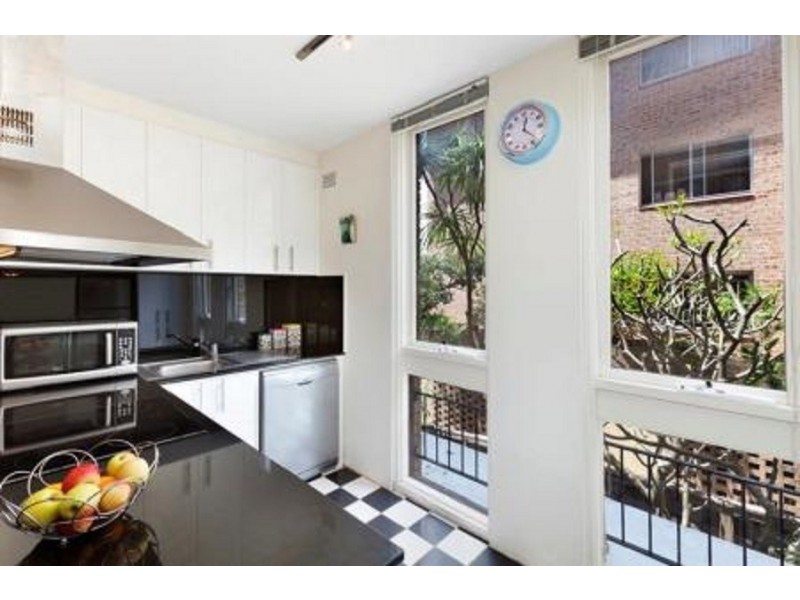 1/19  Roscoe Street, Bondi NSW 2026