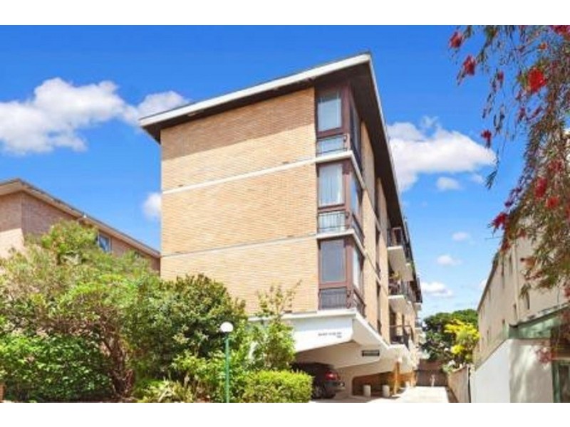 1/19  Roscoe Street, Bondi NSW 2026