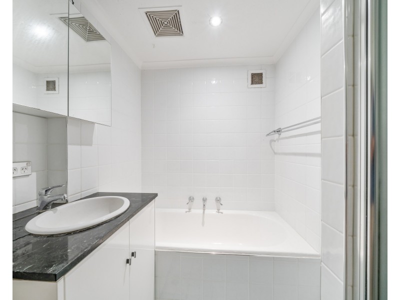 30/22-28 Penkivil Street, Bondi NSW 2026