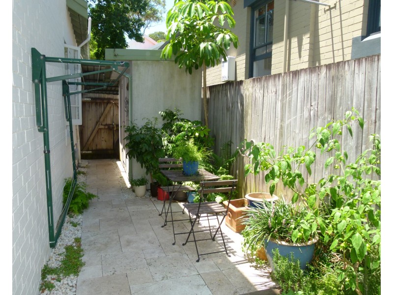 9 Arnold Street, Queens Park NSW 2022
