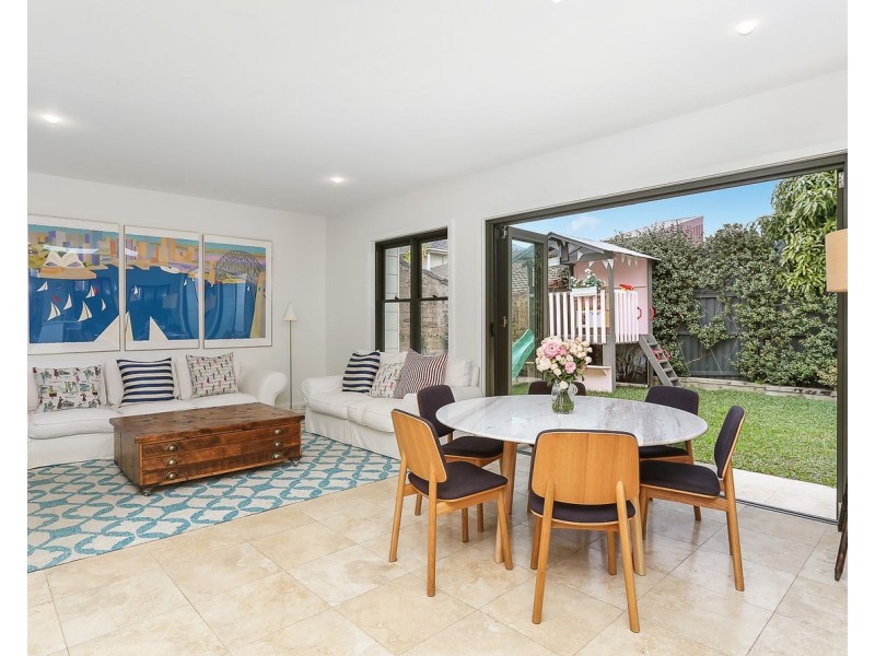 4 Westcott Street, Eastlakes NSW 2018