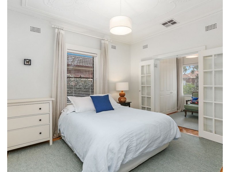 4 Westcott Street, Eastlakes NSW 2018