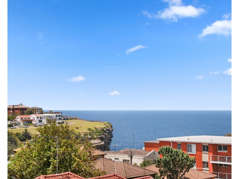 17/685 Old South Head Road, Vaucluse NSW 2030