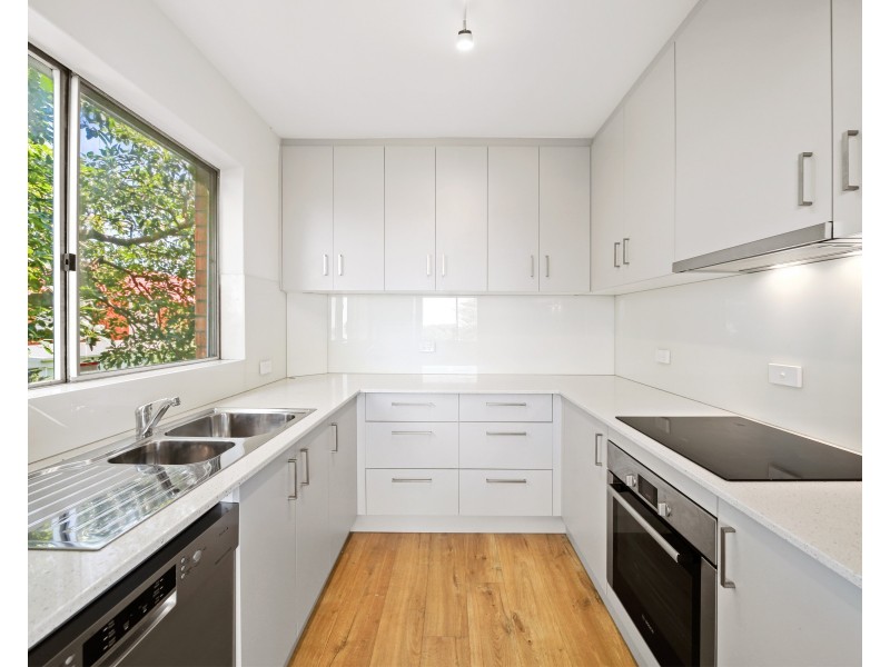 17/685 Old South Head Road, Vaucluse NSW 2030