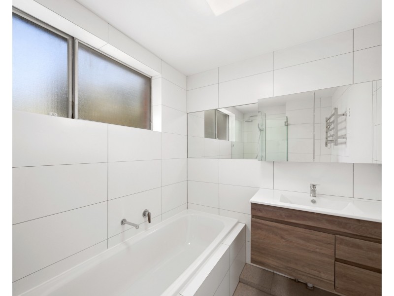 17/685 Old South Head Road, Vaucluse NSW 2030