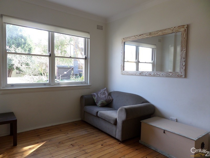 2/112 Warners Avenue, Bondi Beach NSW 2026