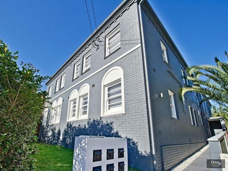 1/15 Ben Eden Street, Bondi NSW 2026