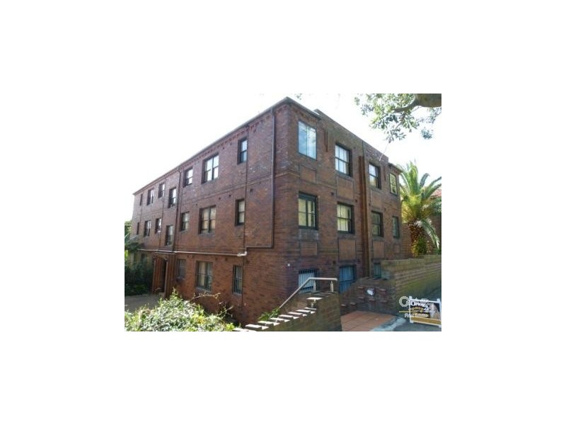 2/113 Edgecliff Road, Woollahra NSW 2025