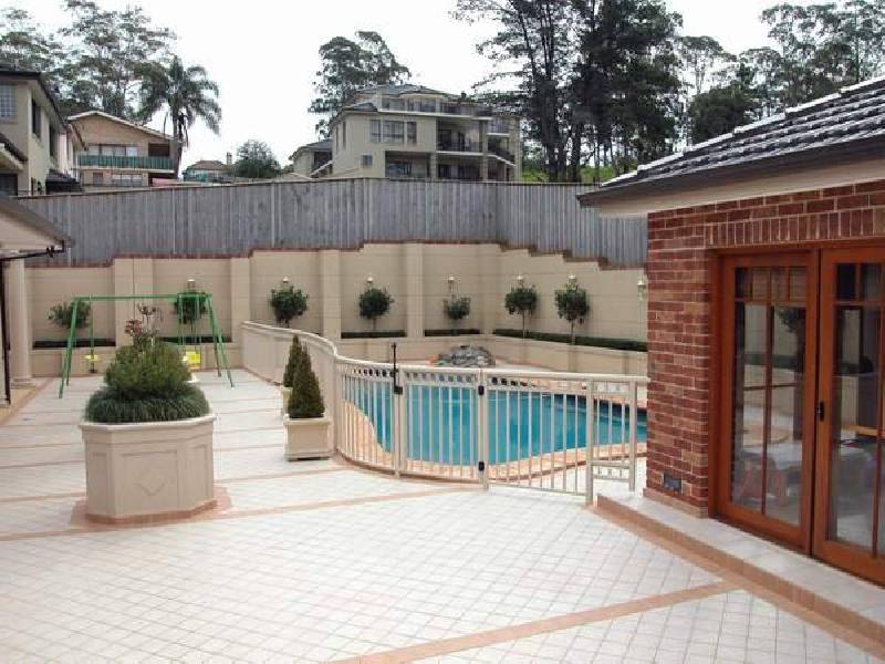 4 Hampshire Avenue, West Pennant Hills NSW 2125