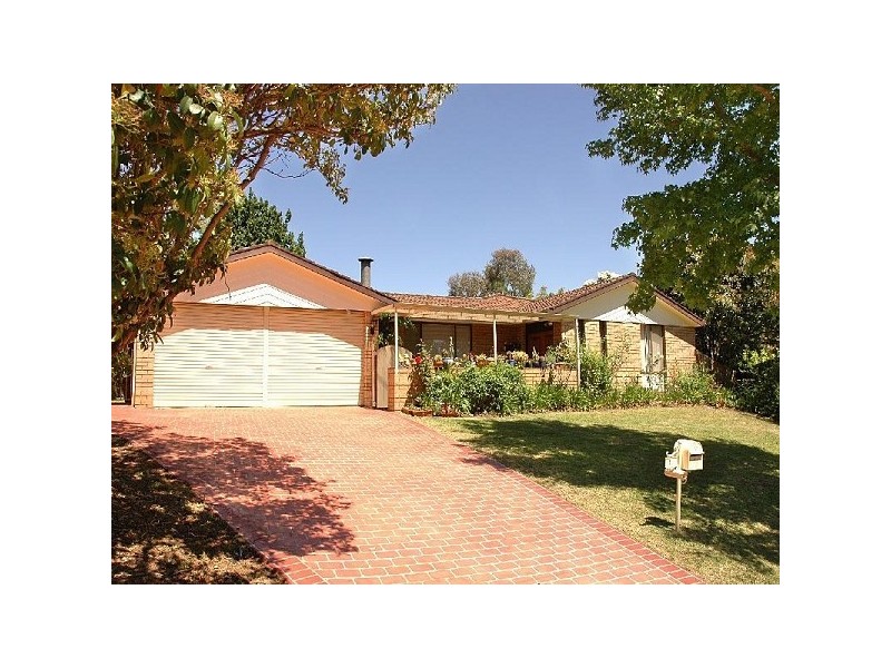 16 Stanton Drive, West Pennant Hills NSW 2125