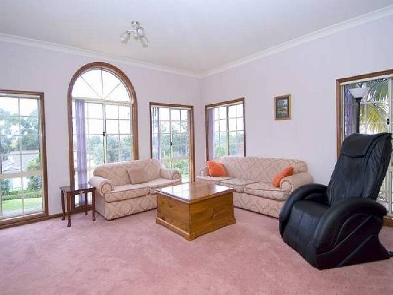 23 Glenridge Avenue, West Pennant Hills NSW 2125