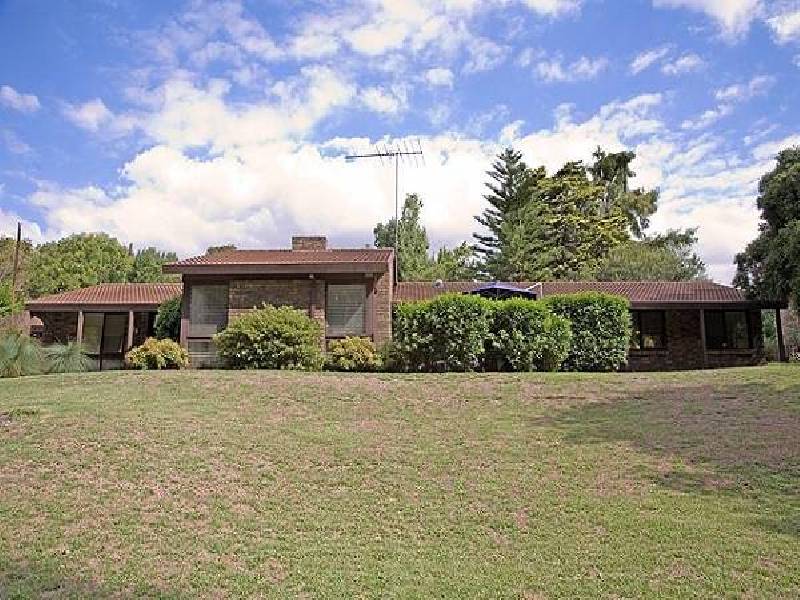 39 Gray Spence Crescent, West Pennant Hills NSW 2125
