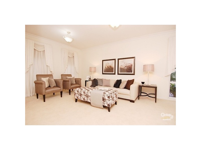 4 Barrington Drive, Dural NSW 2158