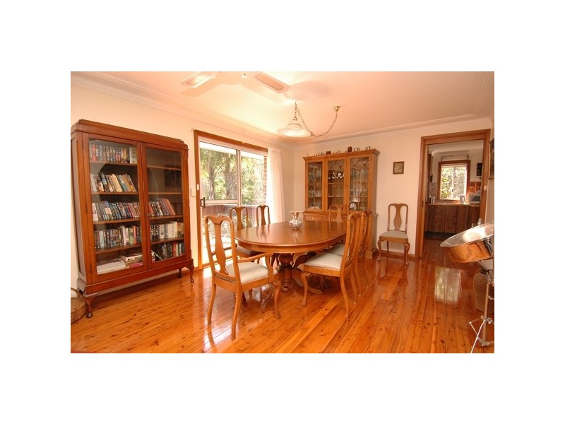 6 Read Place, West Pennant Hills NSW 2125