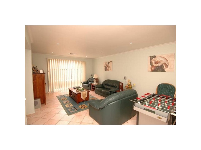 12 Allara Place, Castle Hill NSW 2154