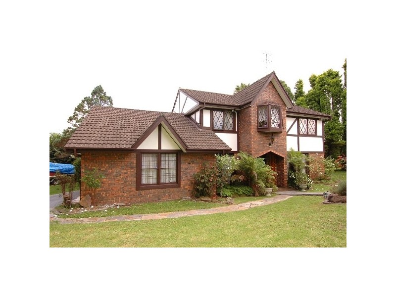 27 Macquarie Drive, Cherrybrook NSW 2126