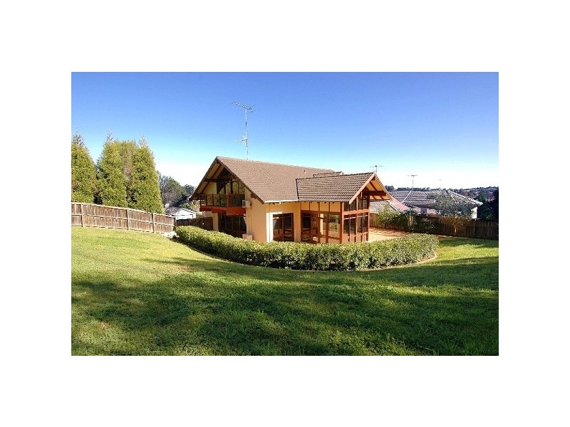 33 Roslyn Place, Cherrybrook NSW 2126