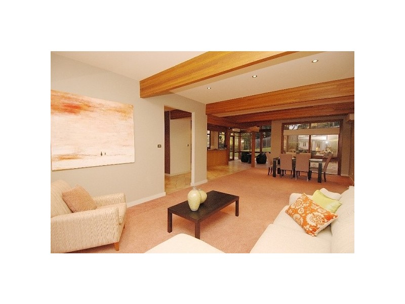 33 Roslyn Place, Cherrybrook NSW 2126