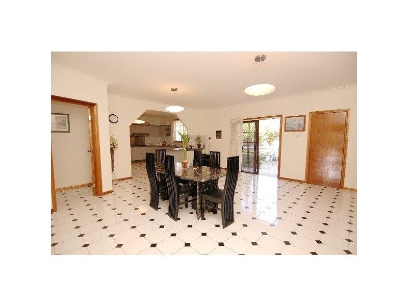 2 Benedictine Place, Cherrybrook NSW 2126