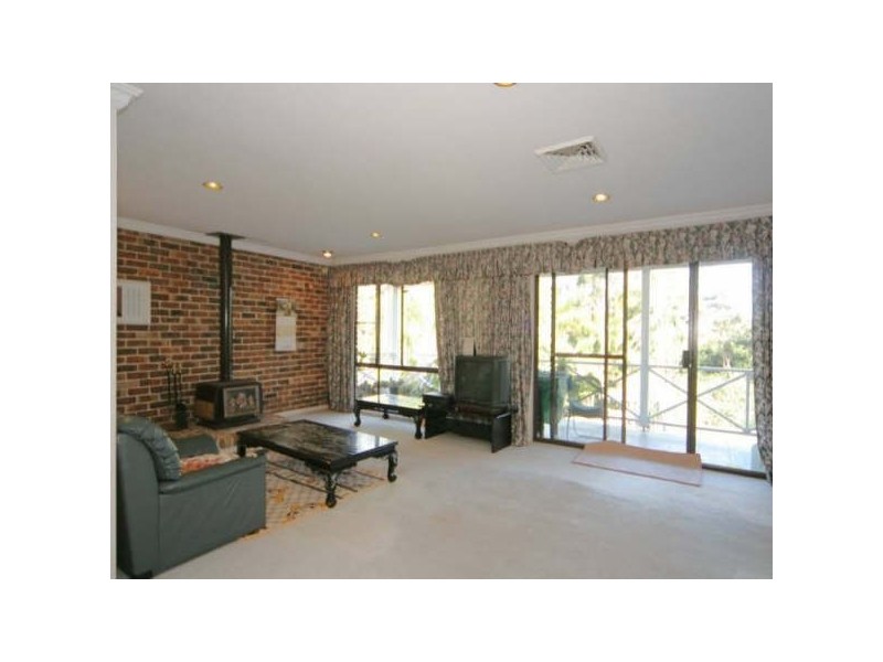 17 Coonara Avenue, West Pennant Hills NSW 2125