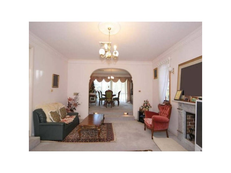 17 Coonara Avenue, West Pennant Hills NSW 2125