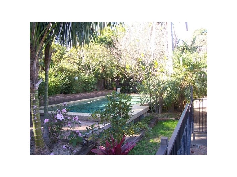 18 English Avenue, Castle Hill NSW 2154