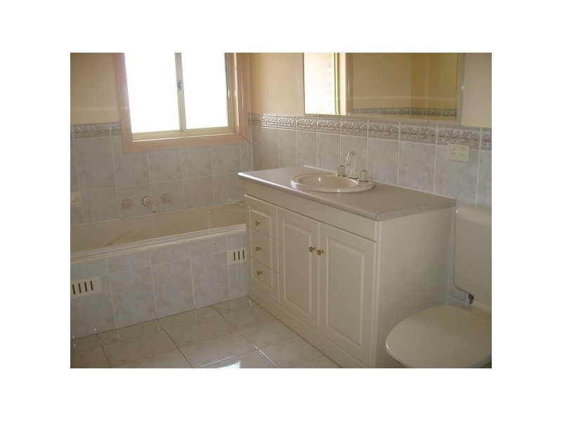 5a Strathcarron Avenue, Castle Hill NSW 2154