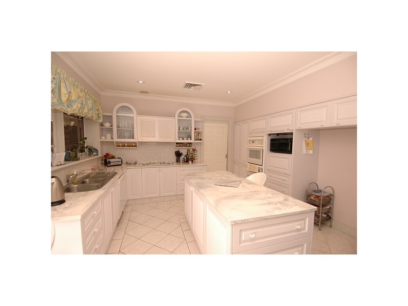 10 The Cloisters, Cherrybrook NSW 2126