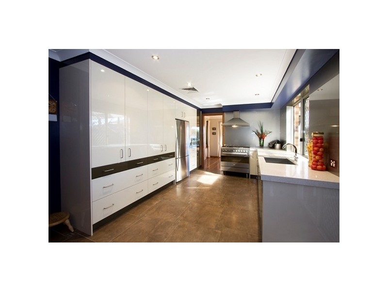 27 Woodgrove Avenue, Cherrybrook NSW 2126