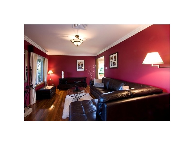 27 Woodgrove Avenue, Cherrybrook NSW 2126