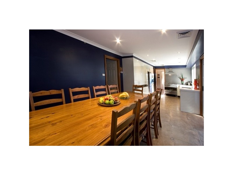 27 Woodgrove Avenue, Cherrybrook NSW 2126