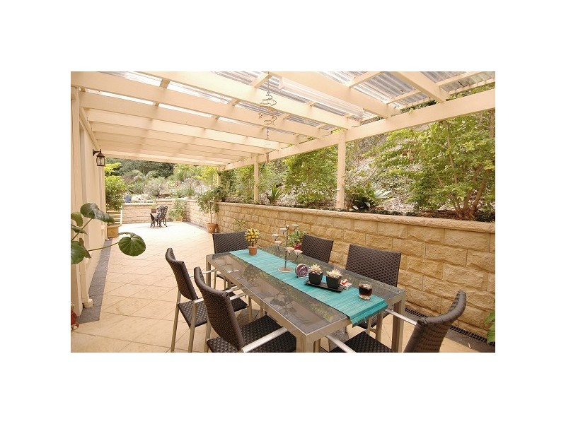 44 Winchcombe Place, Castle Hill NSW 2154