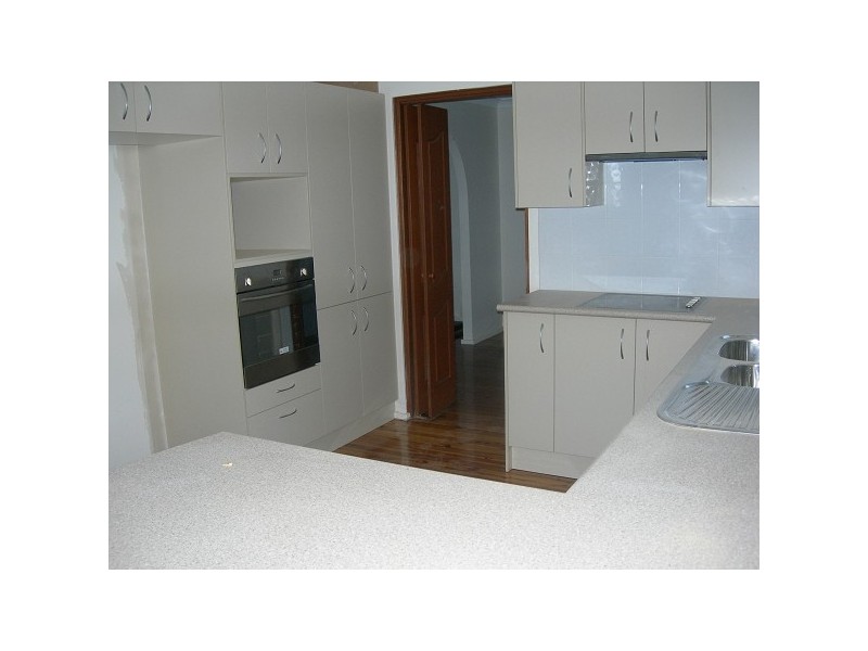 18 English Avenue, Castle Hill NSW 2154