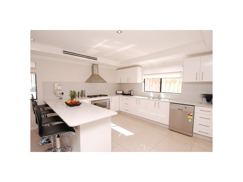 9 Ridgemark Place, Bella Vista NSW 2153